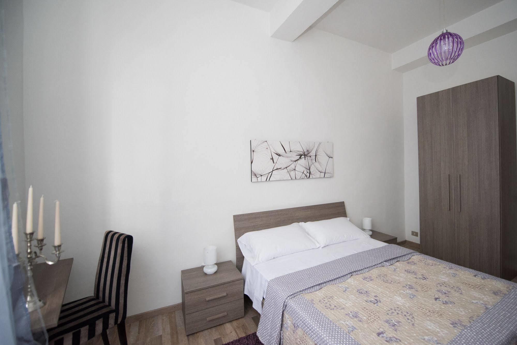 All'Ombra Della Torre Only Rooms Σιένα Εξωτερικό φωτογραφία